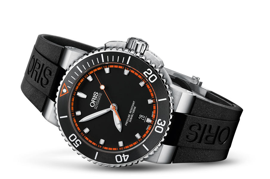 Oris Aquis Date Stainless Steel Automatic Dive Watch with Rubber Strap
