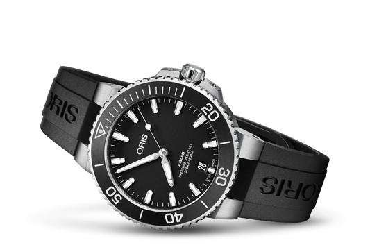 Oris Aquis Date Automatic Dive Watch, Stainless Steel, Black Dial, Rubber Strap